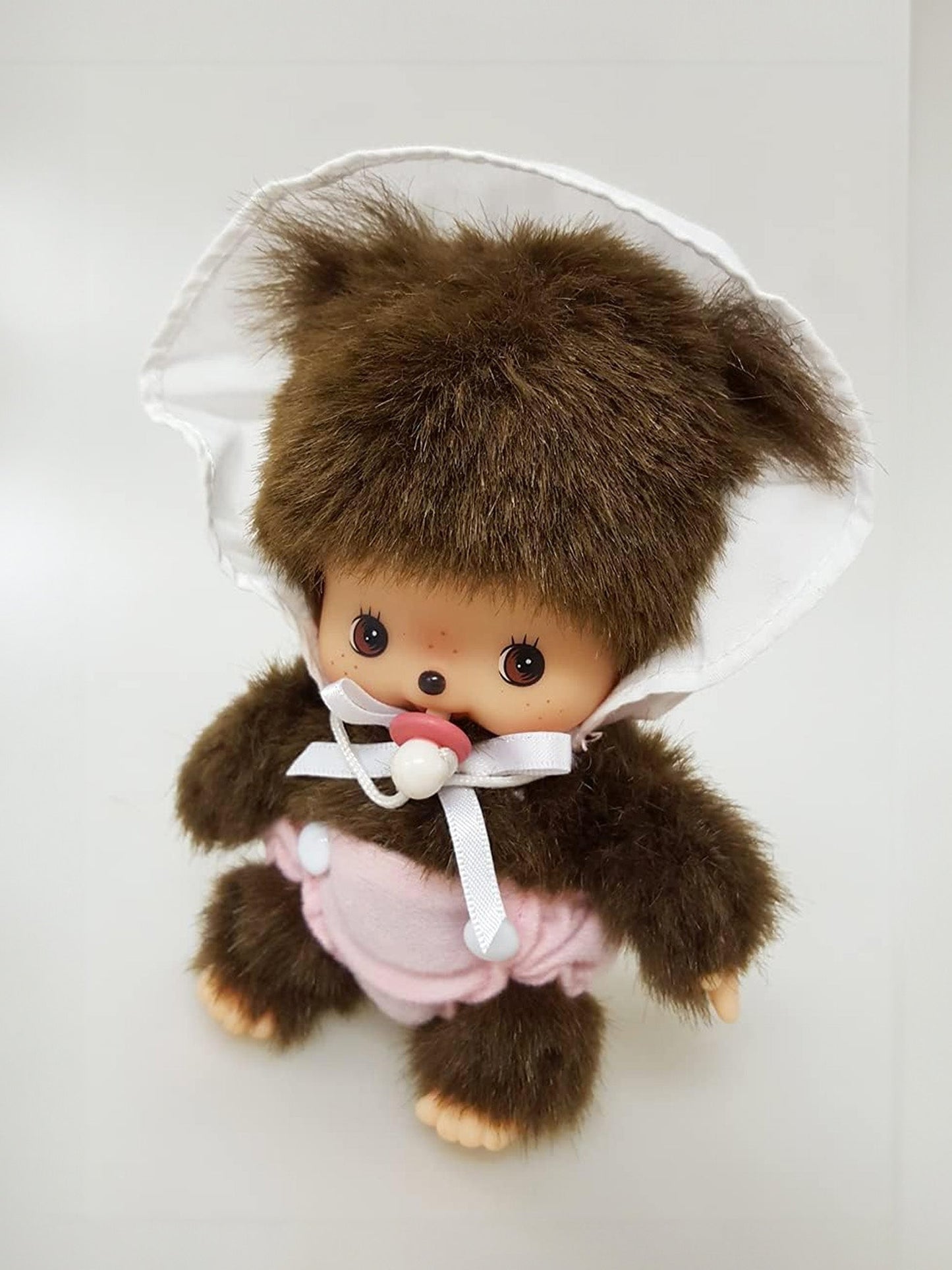 Sekiguchi Monchhichi Bebichhichi Baby in Bonnet Style
