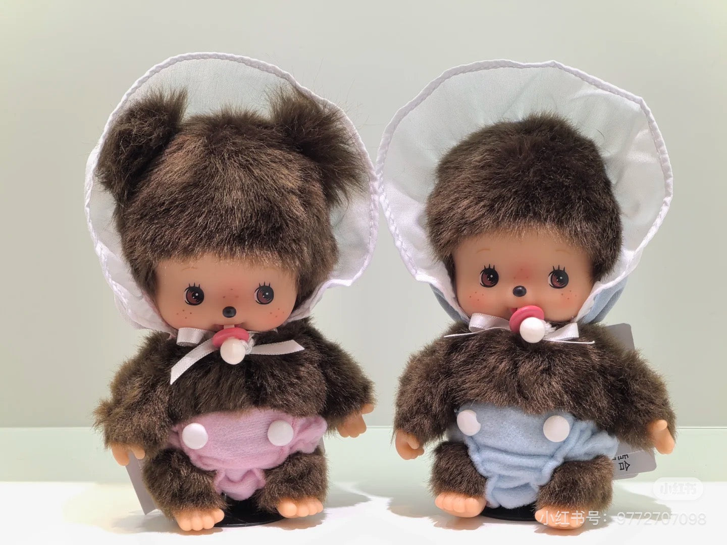 Sekiguchi Monchhichi Bebichhichi Baby in Bonnet Style