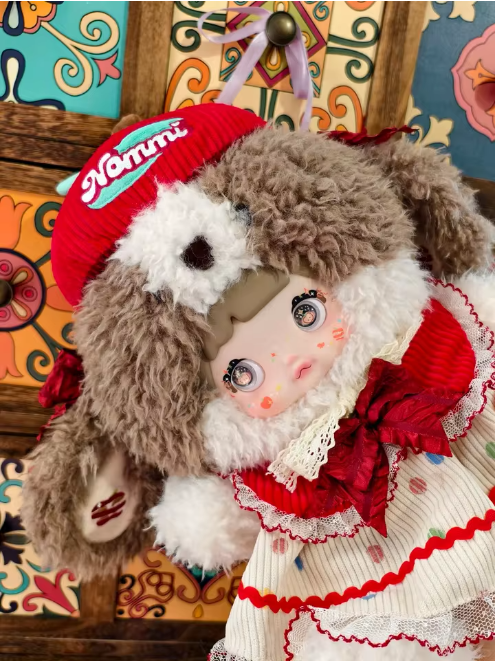Nommi-Bite into Apple 400% Plush Hanging Card