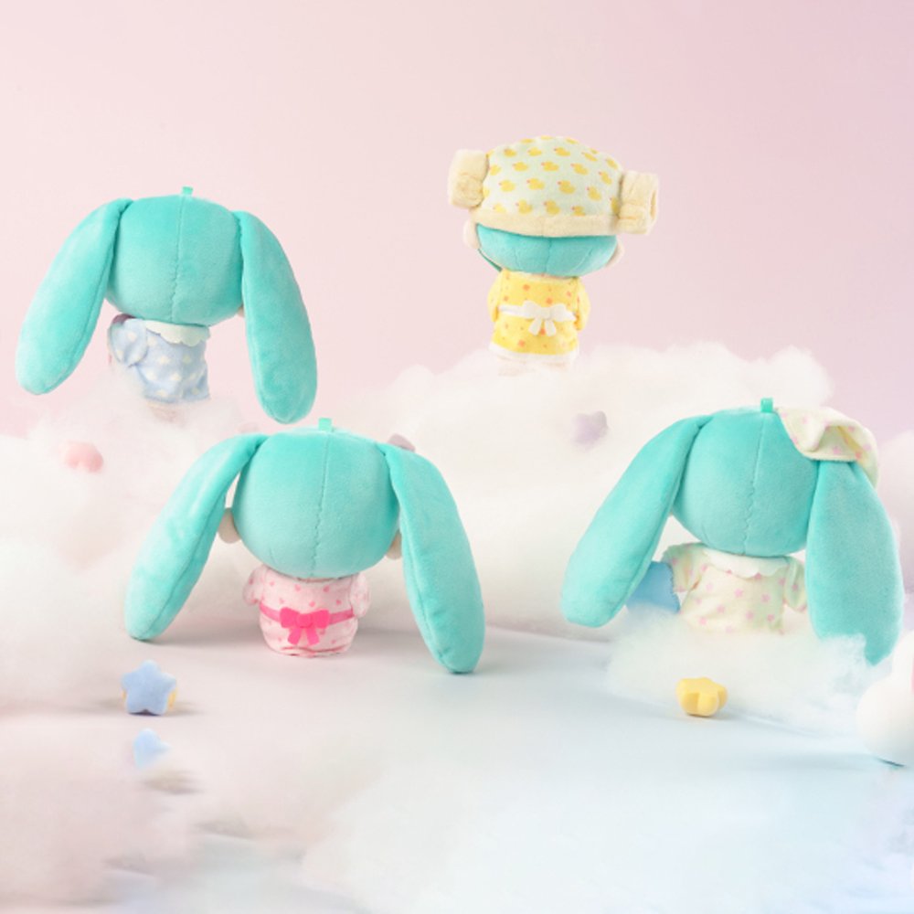 Hatsune Miku Sweet Dream Plush Blind Box On Show